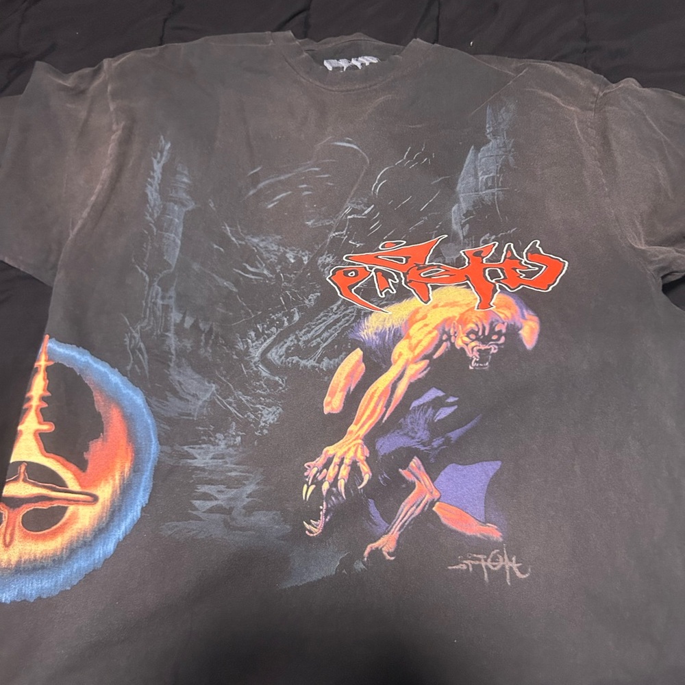 Travis Scott utopia Sz 2x new